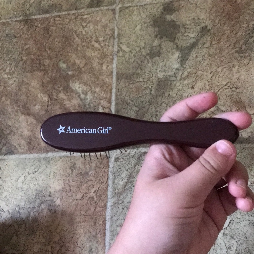 Doll brush American girl